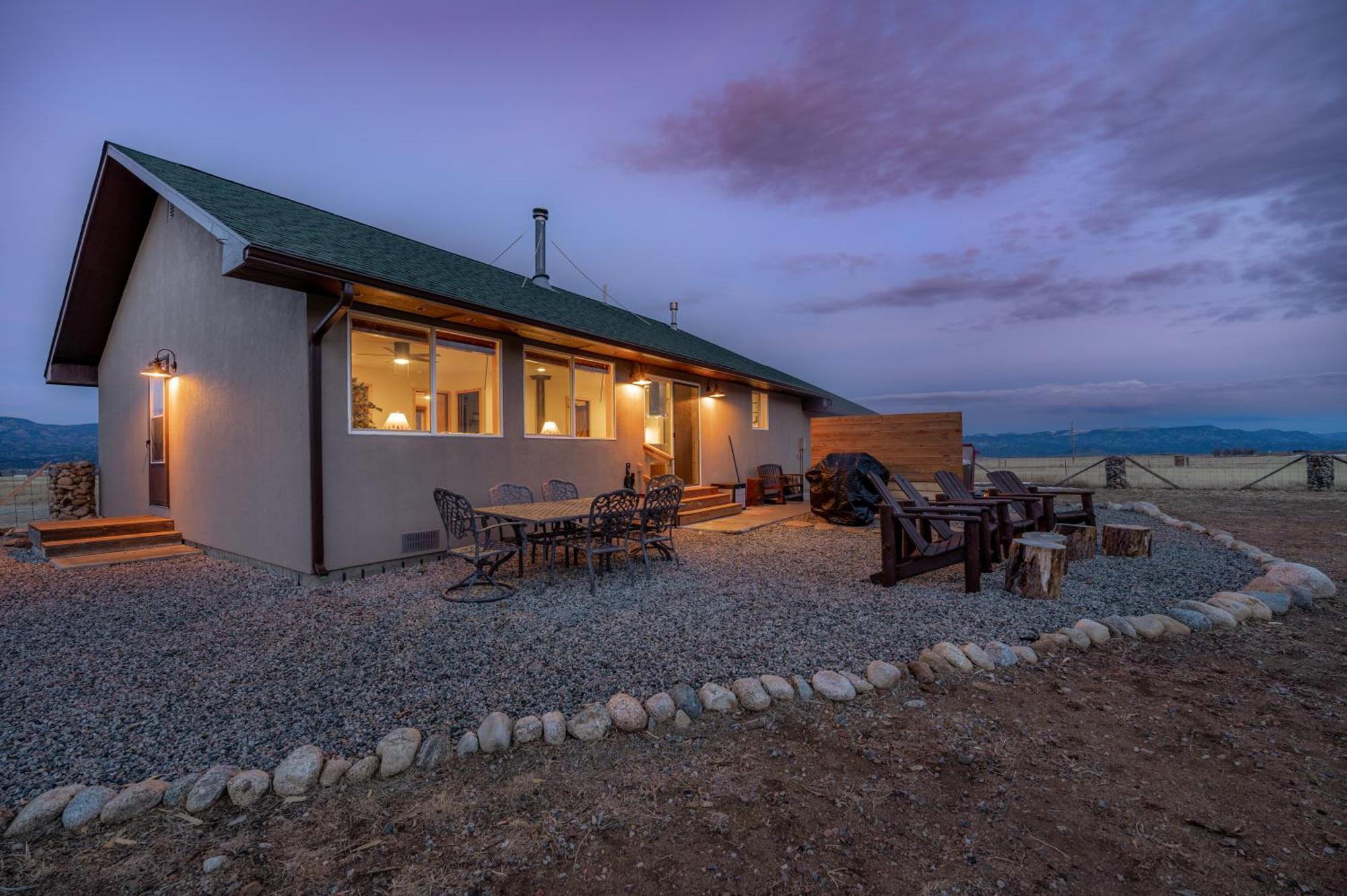 Buena Vista Mountain Retreat - Ultimate Privacy With Spa & Unbeatable Views المظهر الخارجي الصورة